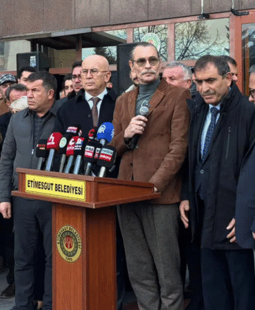 ERDAL BEŞİKÇİOĞLU