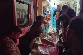 Hatay’da yaylada kaza Kepçe operatörü kurtarıldı, itfaiyeciler oksijen zehirlenmesi yaşadı