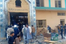 İslamabad’da camide saldırı Çok sayıda can kaybı var