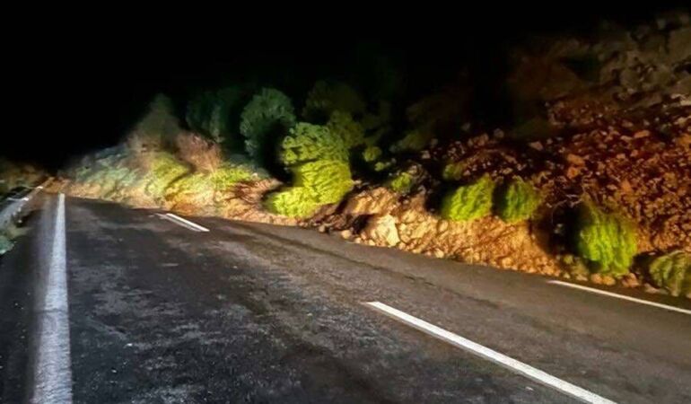 İstanbul-İzmir Otoyolu ulaşıma kapatıldı!