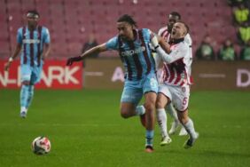 Karadeniz derbisinde kazanan Trabzonspor