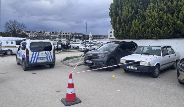 Okul çıkışında kadın öğretmene saldırı: İki kişi tutuklandı