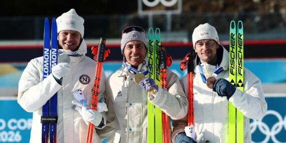 Biatlon erkekler 10 kilometre sprintte altın madalya sahibini buldu!