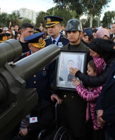 Şehit Hava Pilot Binbaşı Bolat, son yolculuğuna uğurlandı