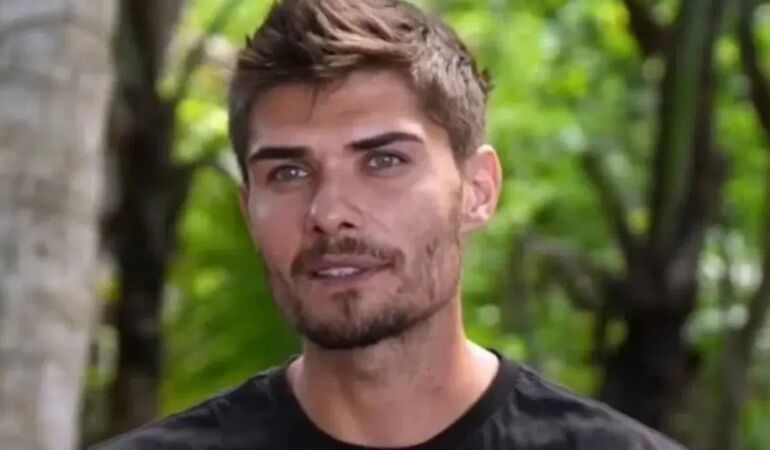 Survivor yarışmacısı Barış Murat Yağcı, havalimanında gözaltına alındı