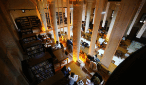 adana'da açılan kütüphane