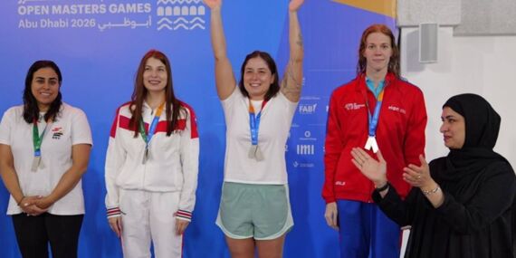 Milli yüzücü Bengisu Avcı’dan yeni masterler Türkiye rekoru!