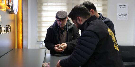 “Kimlik bilgilerin bir suçta kullanıldı” denilen çiftçi 5 milyon lira dolandırıldı!