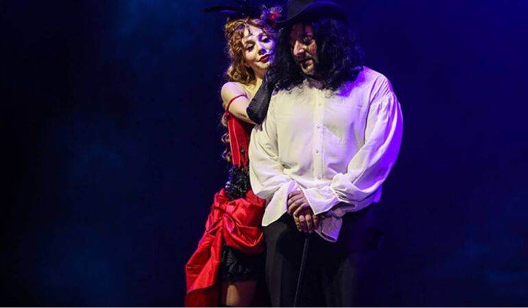 Hayko Cepkin 4 yıl aradan sonra ‘Jekyll and Hyde’ müzikaline geri dönüyor!