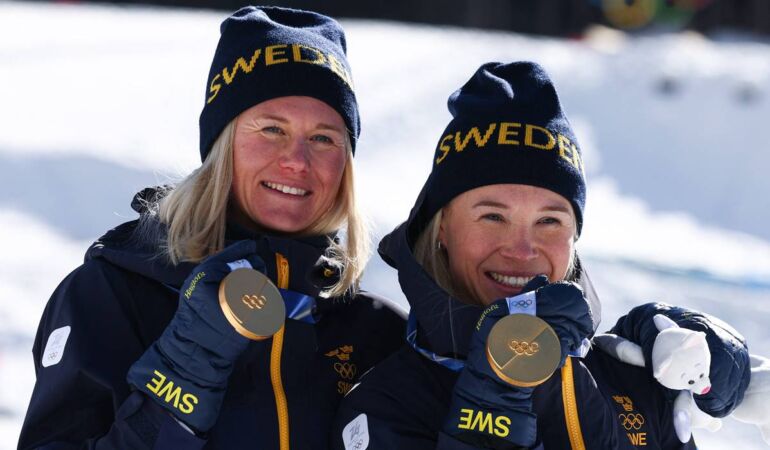 Kayaklı koşu kadınlar takım sprintte altın madalya İsveç’in!