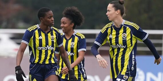 Kadınlar derbisinde Fenerbahçe’den Beşiktaş’a 4 gollü yanıt!