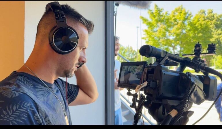 Sanat Yolculuğunu Avrupa’ya Taşıd