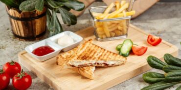 sahurun yıldızı beyaz unsuz yulaflı tost tarifi