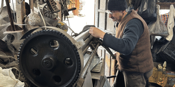 Safranbolu’da sobacılığın son temsilcisi Vural usta mesleğini yaşatmaya çalışıyor