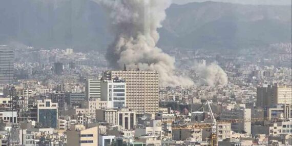 İran’da gerilim yeni aşamada: Tahran için tahliye çağrısı!
