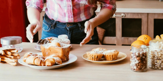 Şeker isteğini azaltmanın yolları :Tatlı krizlerine karşı 10 etkili öneri