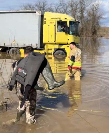 tır sürücüsü 3 gün sonra kurtarıldı