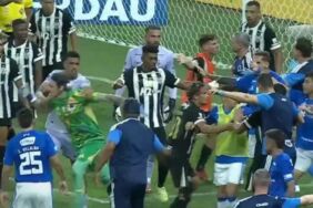 23 kırmızı kart çıktı!