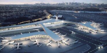 ABD’de akılalmaz kaza Yolcu uçağı pistte itfaiye aracıyla çarpıştı