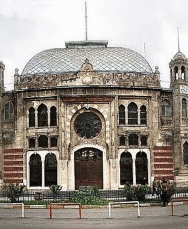 Bakan Ersoy ve küratör Molinari kültür sanat konuları için bir arada (1)