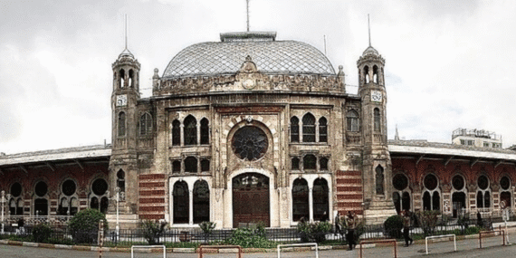 Bakan Ersoy ve küratör Molinari bir araya geldi