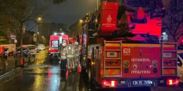 Beşiktaş'ta 4 katlı binada korkutan yangın!