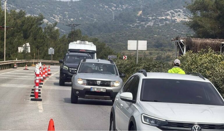 Bodrum’da bayram yoğunluğu: Son 24 saatte 25 bin araç giriş yaptı