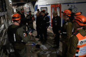 Bölgesel gerilim devam ediyor İran’dan 'küme mühimmatlı' füze İsrail merkezine