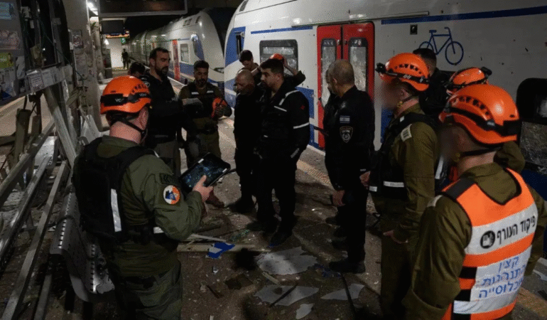 Bölgesel gerilim devam ediyor İran’dan 'küme mühimmatlı' füze İsrail merkezine