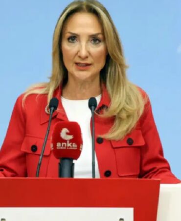 CHP’li Nazlıaka’dan çarpıcı açıklama ‘Aile yılında 297 şüpheli ölüm, 294 de kadın cinayeti işlendi’