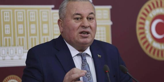 CHP’li Cemal Enginyurt trafik kazası geçirdi!