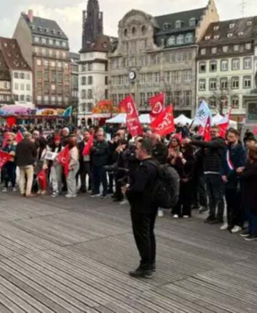 Ekrem İmamoğlu'nun tutukluluğunun birinci yılı, Fransa’da protesto edildi