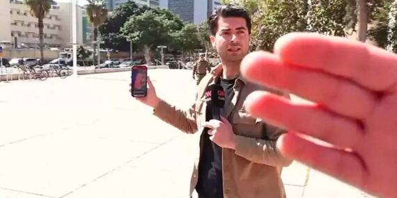 İki Türk gazeteci İsrail’de gözaltına alındı!