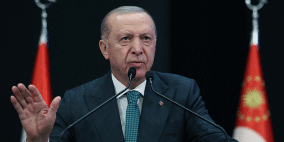 Erdoğan partisine uyarıda bulundu: ‘Süreç uzarsa sorun çıkar’