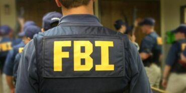 FBI açıkladı Direktörün e-postaları ifşa edildi!
