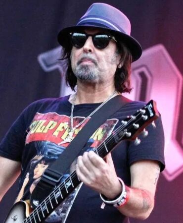 Heavy metal efsanesi Phil Campbell 64 yaşında yaşamını yitirdi