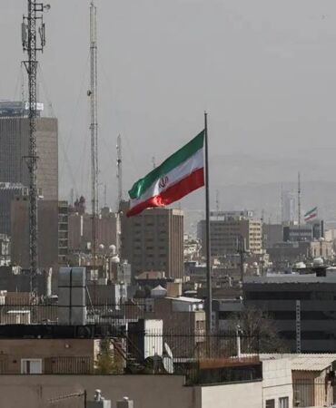 İran, ABD ile temas iddialarını reddetti