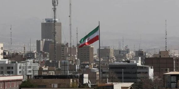 İran, ABD ile temas iddialarını reddetti