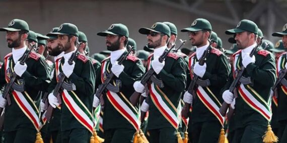 İran Devrim Muhafızları Ordusu 'Tarihteki en yıkıcı taarruz operasyonu başlatılacak'