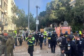 İran’dan füze operasyonu Tel Aviv'e füze saldırısı