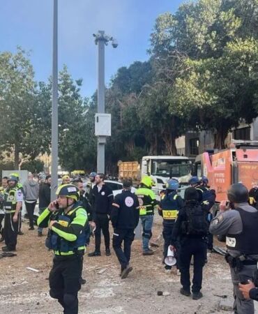 İran’dan füze operasyonu Tel Aviv'e füze saldırısı