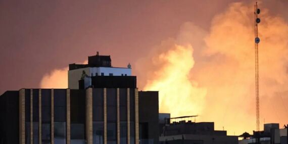 İsrail, Lübnan’ı vurdu! Beyrut geceyi patlamalarla geçirdi