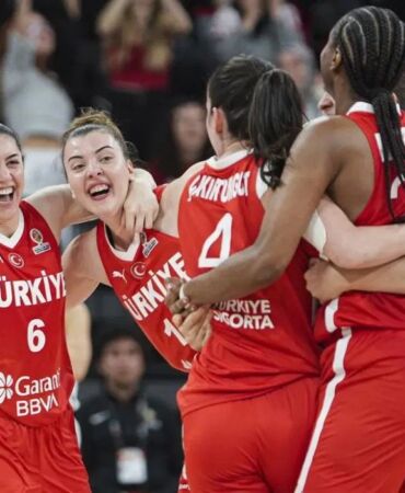 Japonya Arjantin’i yendi Potanın Perileri Dünya Kupası yolunda