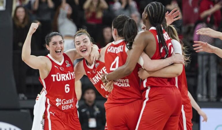 Japonya Arjantin’i yendi Potanın Perileri Dünya Kupası yolunda