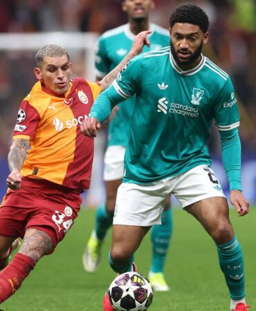 Joe Gomez Lucas Torreira