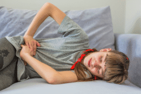 Karın ağrısı ihmal edilmemeli Apandisitte artış gözlemleniyor