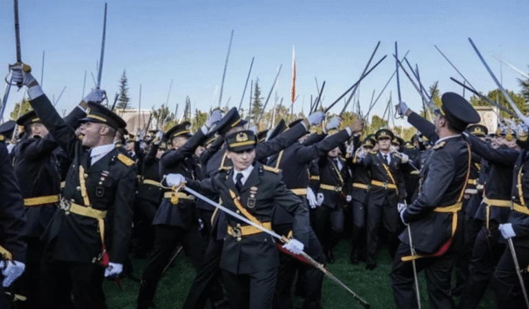 Teğmenlere ‘Türkiye Yüzyılı Marşı’ mı okutuldu? DMM’den iddialara yanıt geldi