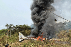 Kolombiya’da askeri nakliye uçağı düştü Ölü sayısı 66’ya yükseldi