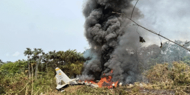Kolombiya’da askeri nakliye uçağı düştü Ölü sayısı 66’ya yükseldi