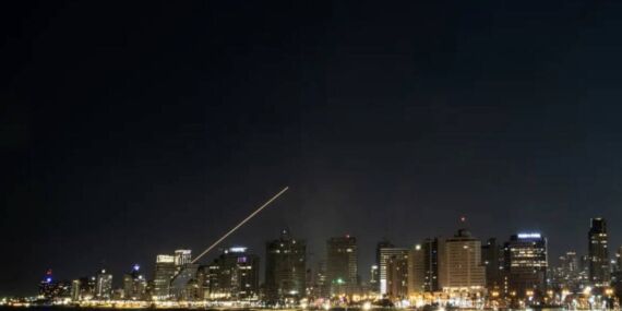 Kudüs semalarında patlama sesleri duyuldu!